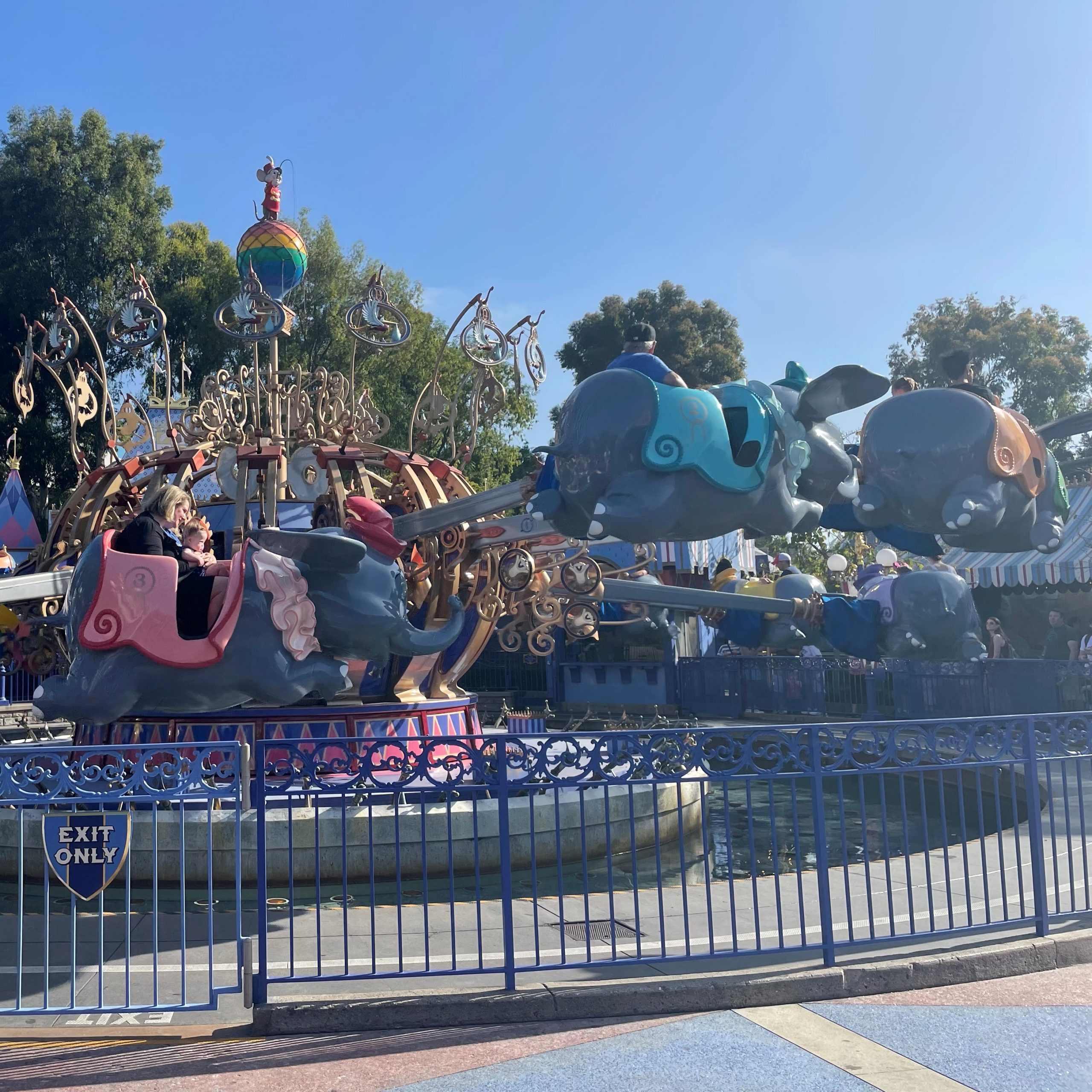 best Disneyland rides for 2 year olds