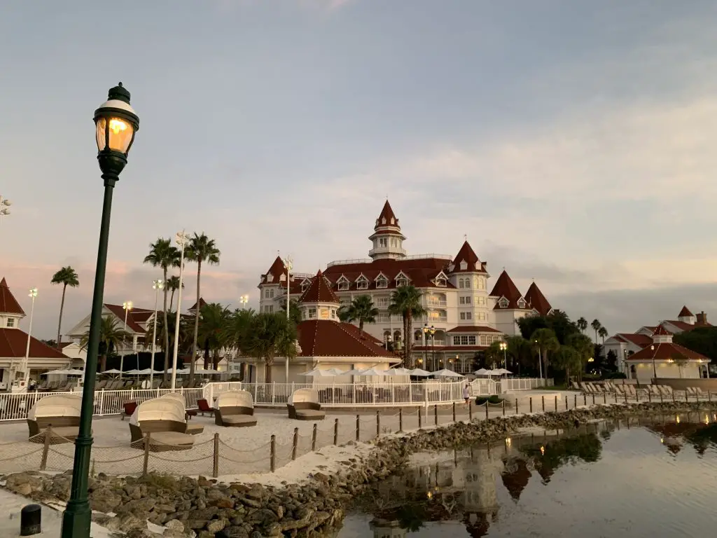 The dreamy Grand Floridian is on the romantic things to do at Disney World list as an absolute.
